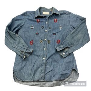 Vintage First Issue Shirt Women's S Chambray Poinsettia Embroidered Denim
